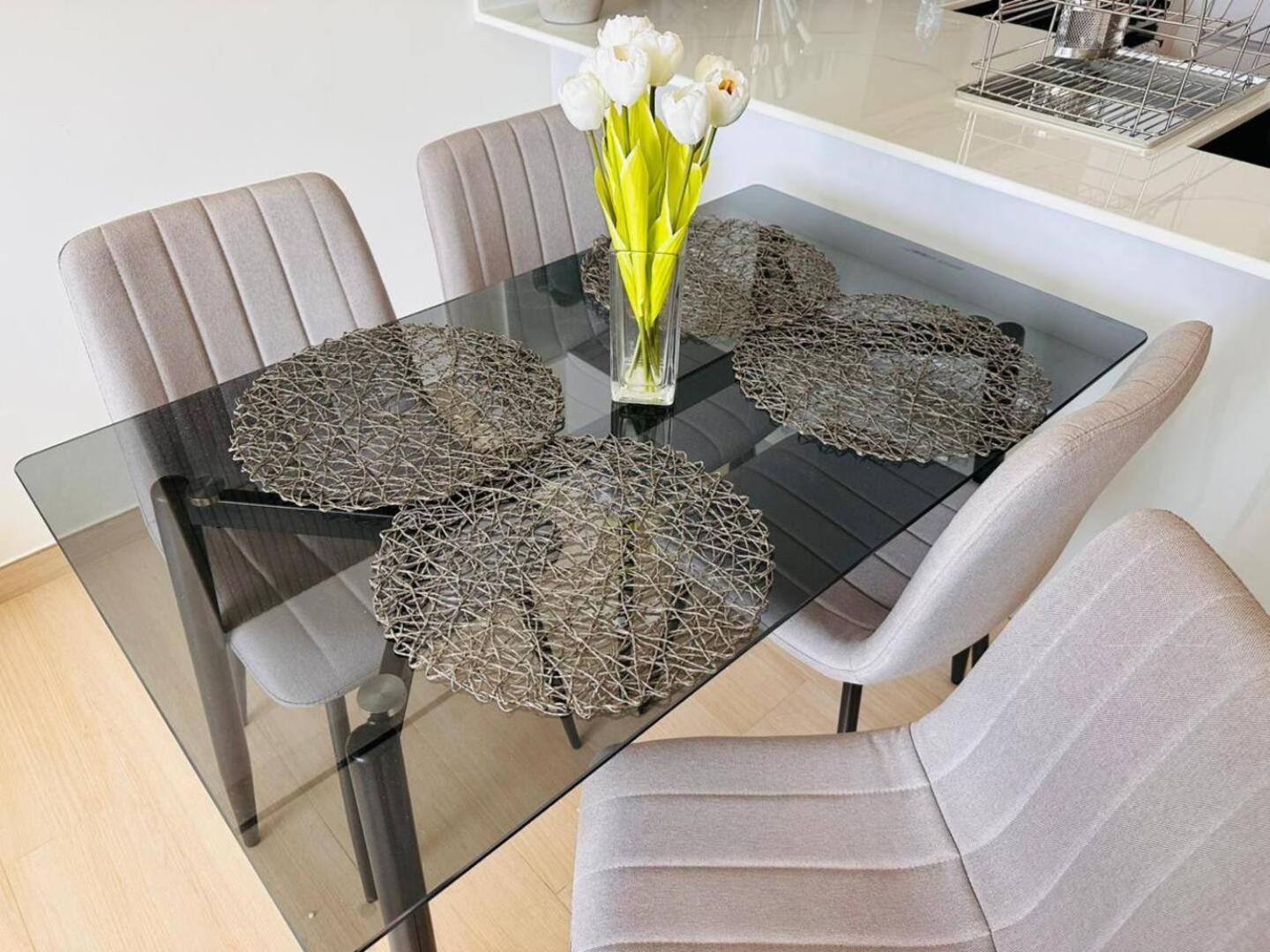 Stylish Brand-new 1br Dubai