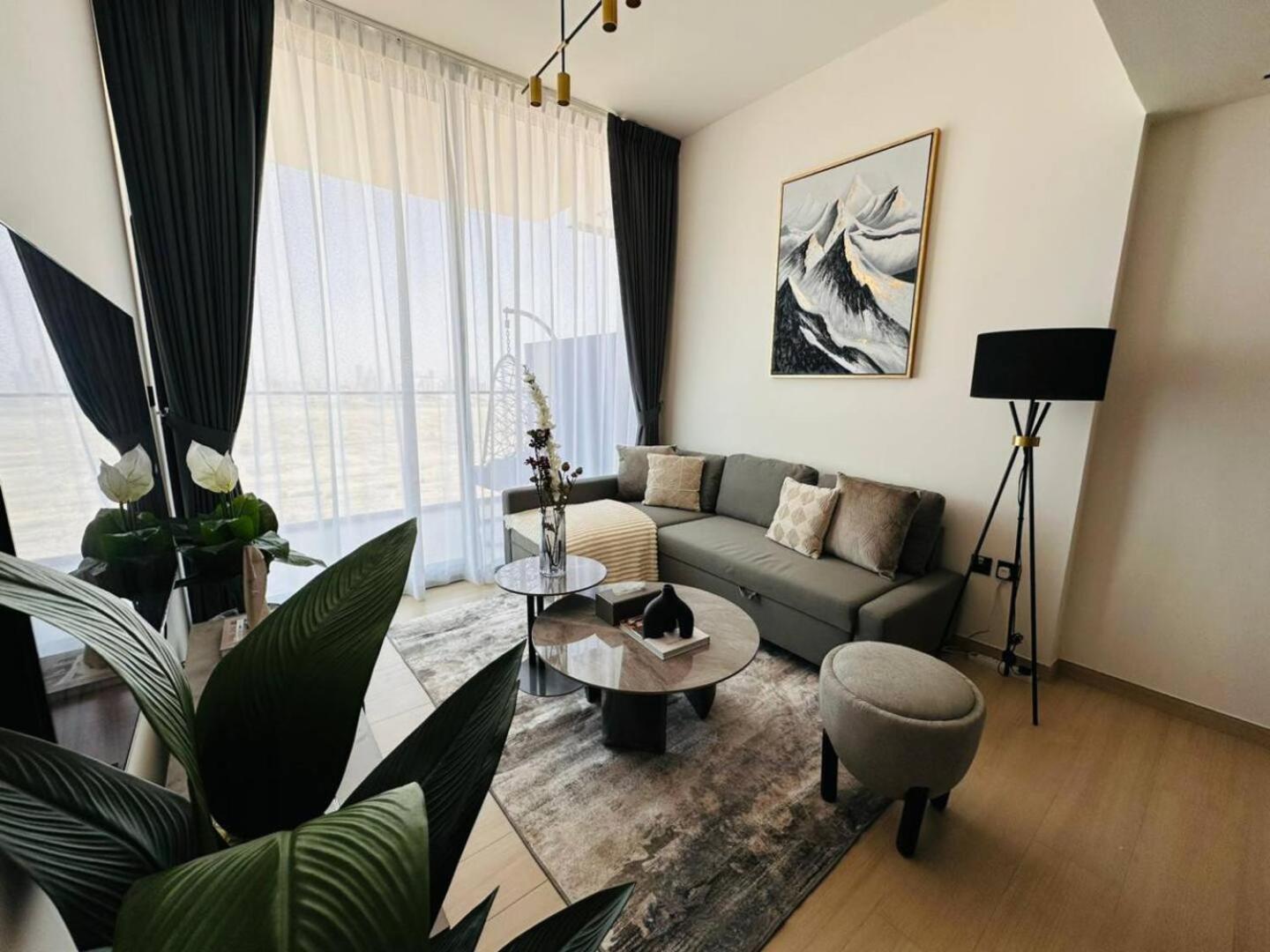 Stylish Brand-new 1br * Dubai